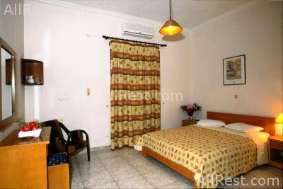 Koukounaria Villa Hotel 16